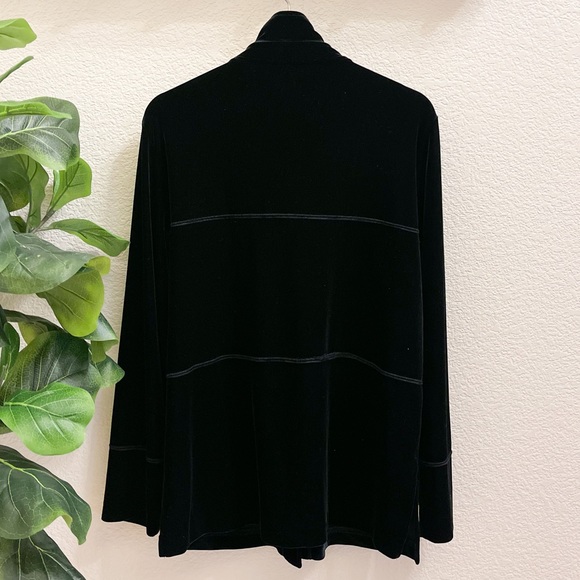 Classic Velvet Button-Down - Picture 2 of 6